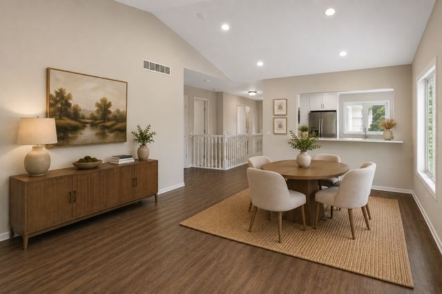 1691 Brueberry Lane, Arden Hills, MN 55112