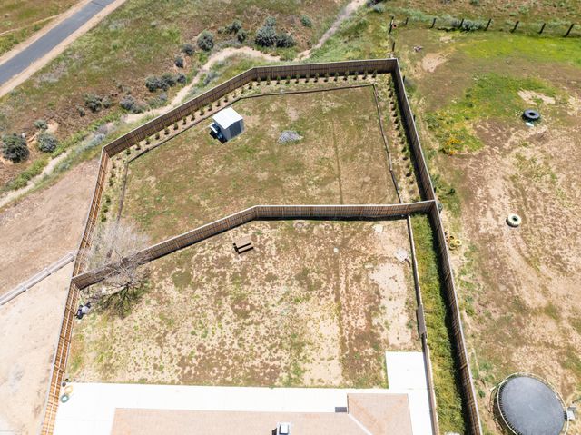 21620 Ginger Court, Tehachapi, CA 93561