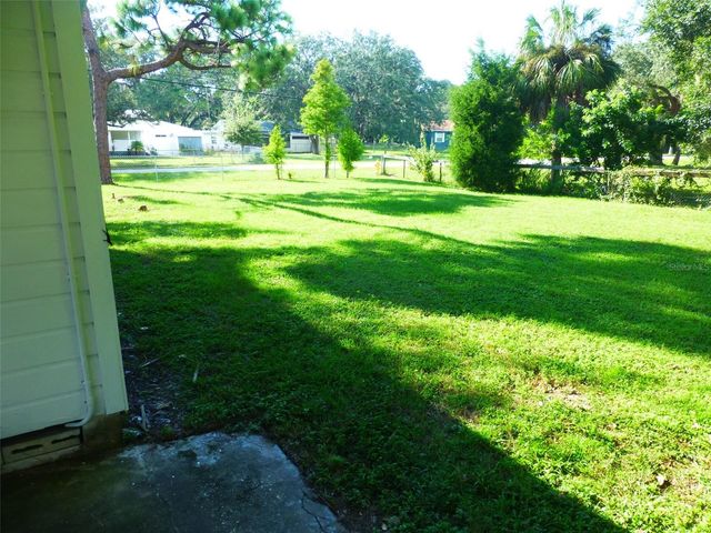 2007 CEMETERY ROAD, Holiday, FL 34691