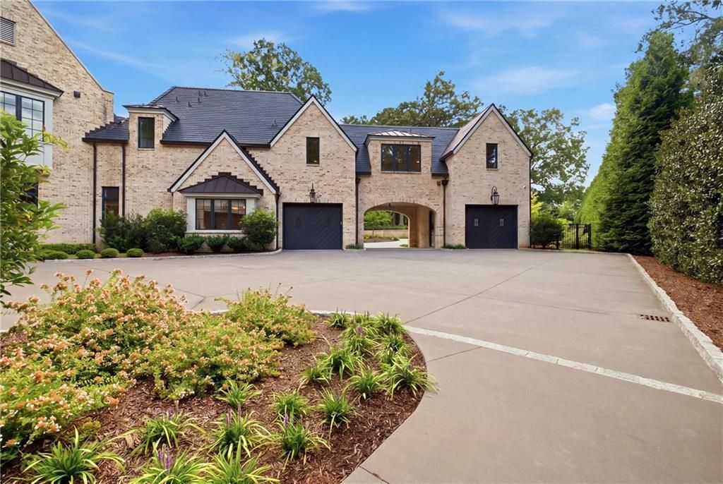 Image 110 of property listing at 5420 Buice Road, Johns Creek, GA 30022