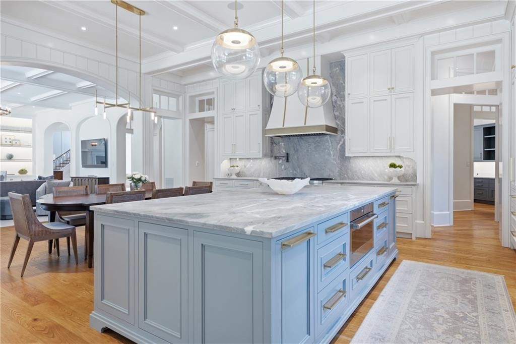 Image 19 of property listing at 5420 Buice Road, Johns Creek, GA 30022