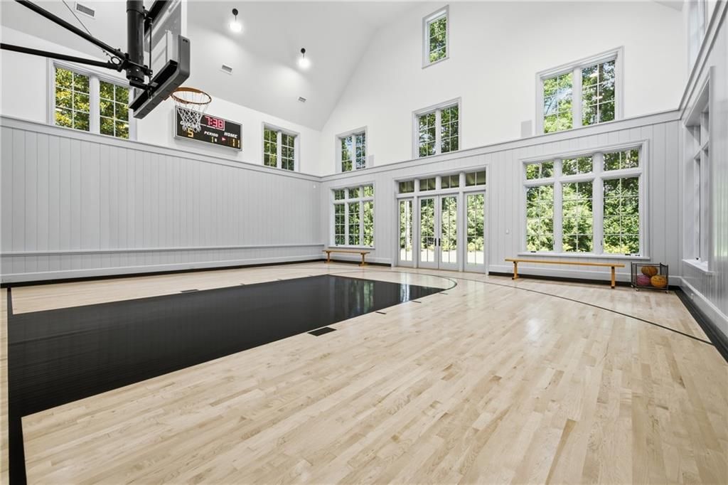 Image 95 of property listing at 5420 Buice Road, Johns Creek, GA 30022