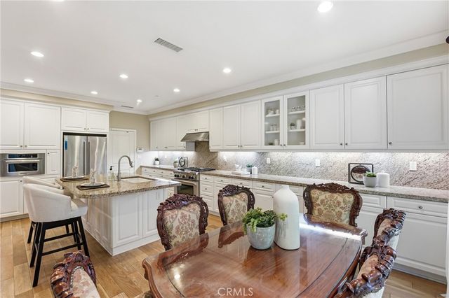 50 Cipresso, Irvine, CA 92618