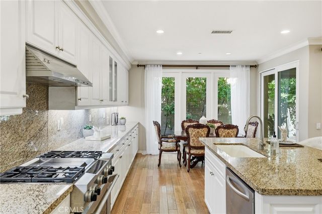 50 Cipresso, Irvine, CA 92618