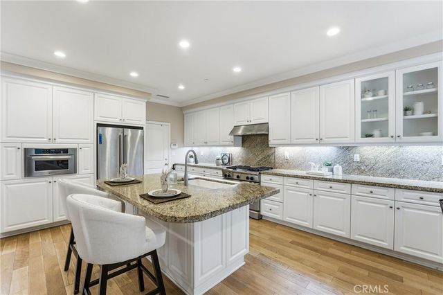 50 Cipresso, Irvine, CA 92618
