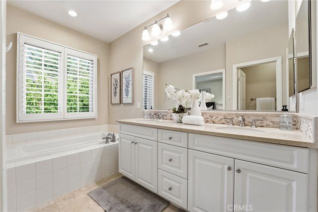 50 Cipresso, Irvine, CA 92618