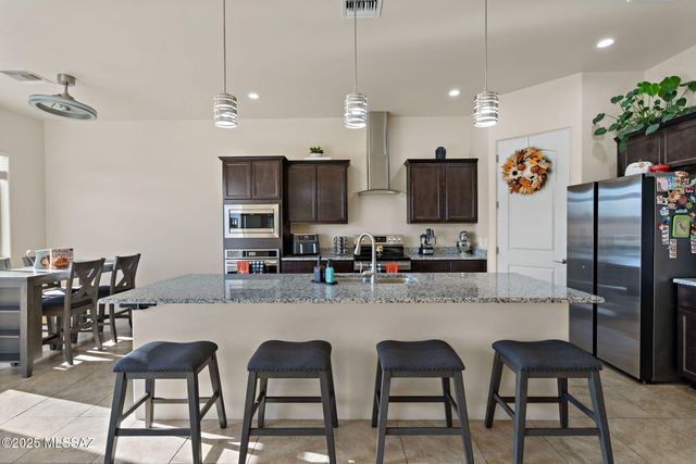 1385 N Blazing Saddle Road, Vail, AZ 85641