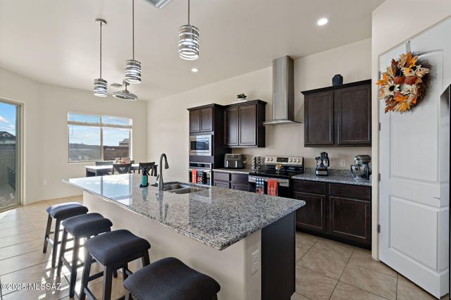 1385 N Blazing Saddle Road, Vail, AZ 85641