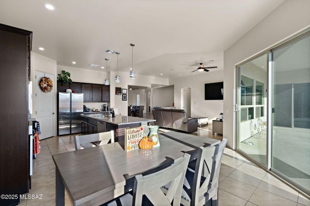 1385 N Blazing Saddle Road, Vail, AZ 85641