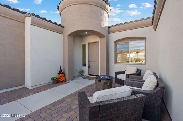 1385 N Blazing Saddle Road, Vail, AZ 85641