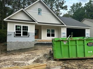 230 Thrushwood Drive, Crossville, TN 38558