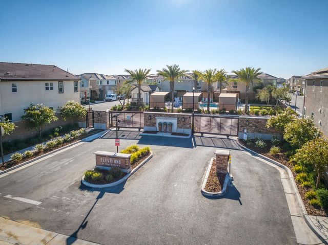 164 Arbor Drive S, Madera, CA 93636