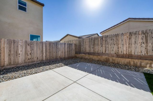 164 Arbor Drive S, Madera, CA 93636