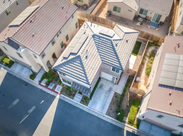 164 Arbor Drive S, Madera, CA 93636