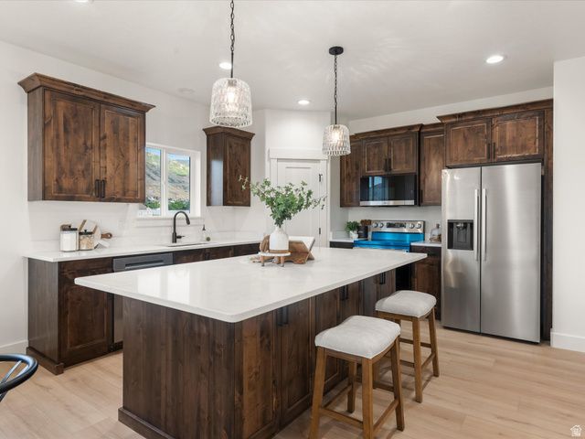 1366 W 2350 S, Perry, UT 84302
