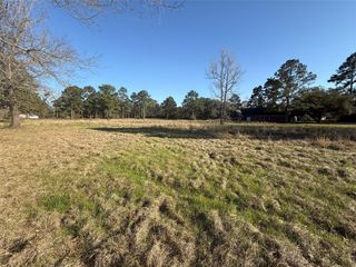 # Rad, Livingston, TX 77351