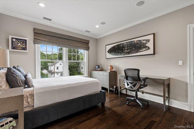 81 Wappanocca Avenue, Rye, NY 10580