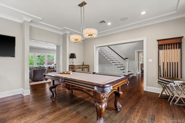 81 Wappanocca Avenue, Rye, NY 10580