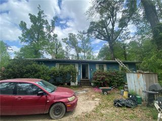 728 SECTION LINE Road, Leesville, LA 71446