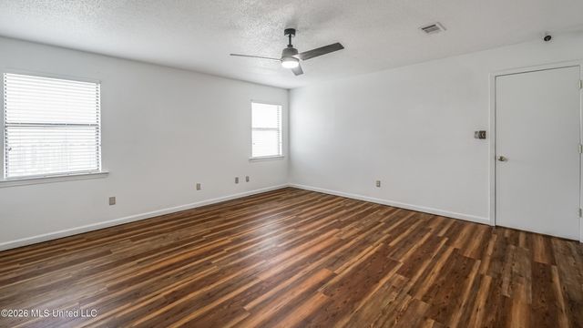 1301 Heidenheim Street, Pascagoula, MS 39581