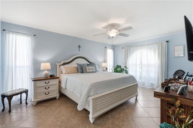 2806 SW 33rd ST, Cape Coral, FL 33914