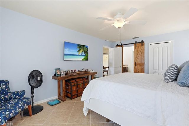 2806 SW 33rd ST, Cape Coral, FL 33914