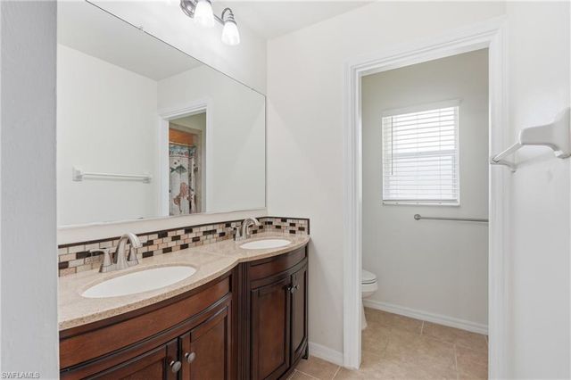 2806 SW 33rd ST, Cape Coral, FL 33914