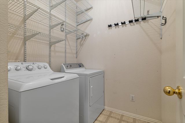 931 W Cedar Street, Celina, TX 75009