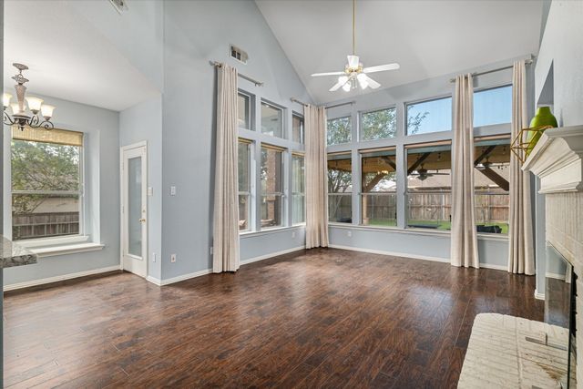 931 W Cedar Street, Celina, TX 75009