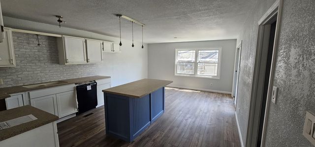 12689 SW Chisholm Trail Rd., Andover, KS 67002