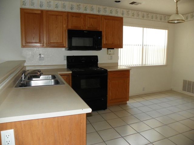 3093 La Mirage Court SE, Rio Rancho, NM 87124