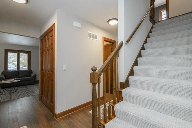 S36W28308 Quail RUN, Waukesha, WI 53189