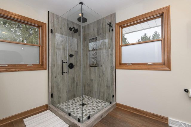 S36W28308 Quail RUN, Waukesha, WI 53189