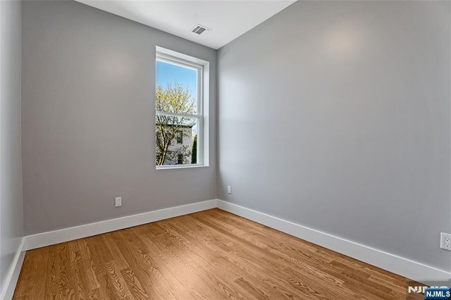 191 Franklin Street, Secaucus, NJ 07094
