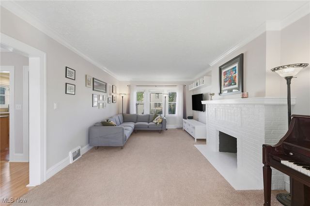 3430 Brookview Boulevard, Parma, OH 44134