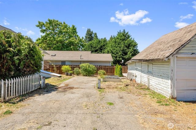 2119 Monroe Avenue, Everett, WA 98203