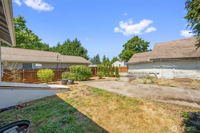 2119 Monroe Avenue, Everett, WA 98203