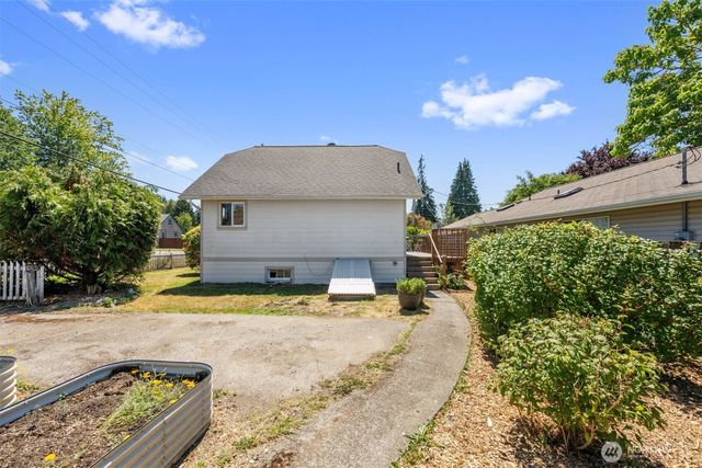 2119 Monroe Avenue, Everett, WA 98203