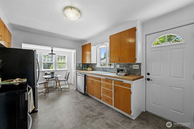 2119 Monroe Avenue, Everett, WA 98203