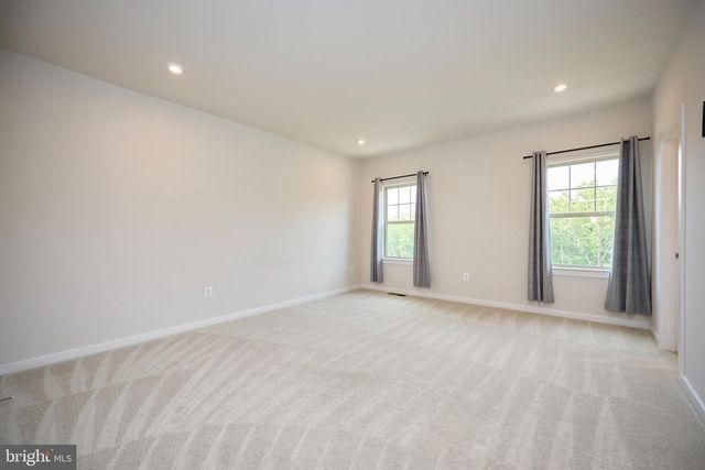 1035 VENIFENA TER SE, Leesburg, VA 20175