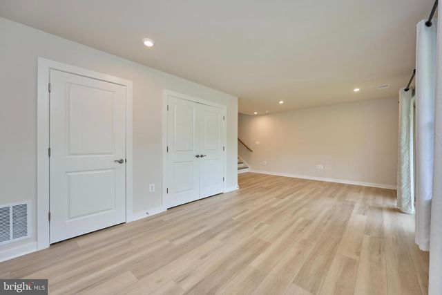 1035 VENIFENA TER SE, Leesburg, VA 20175