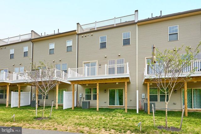 1035 VENIFENA TER SE, Leesburg, VA 20175