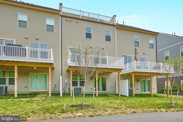 1035 VENIFENA TER SE, Leesburg, VA 20175