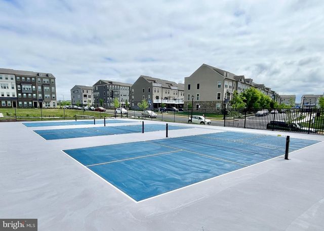 1035 VENIFENA TER SE, Leesburg, VA 20175