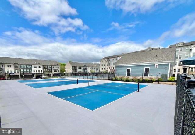 1035 VENIFENA TER SE, Leesburg, VA 20175