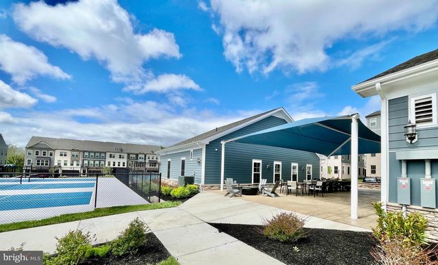 1035 VENIFENA TER SE, Leesburg, VA 20175