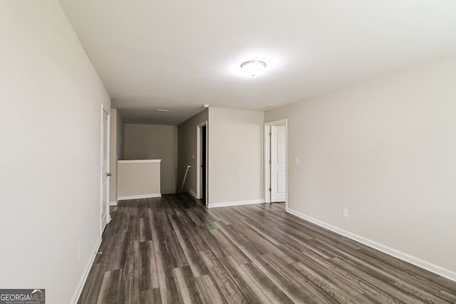 3954 Kendrick Circle, Loganville, GA 30052