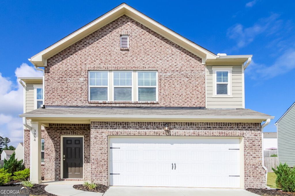 3954 Kendrick Circle, Loganville, GA 30052