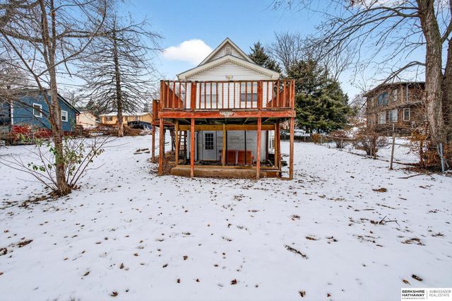 5609 S 52 Street, Omaha, NE 68117