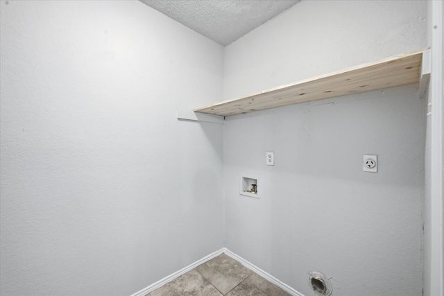 2338 Stillwater Drive, Mesquite, TX 75181